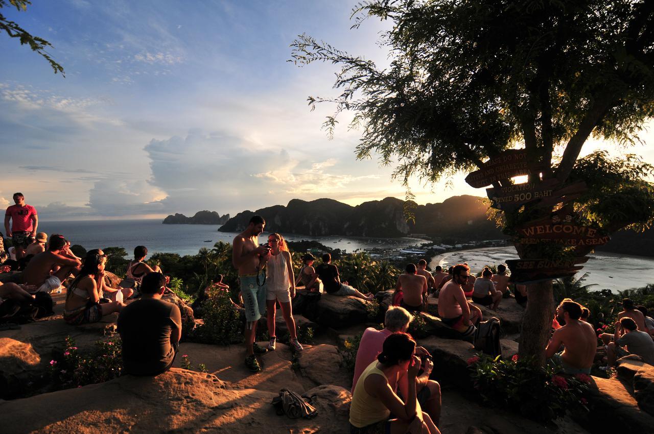 Phi Phi Bucket Hostel Extérieur photo